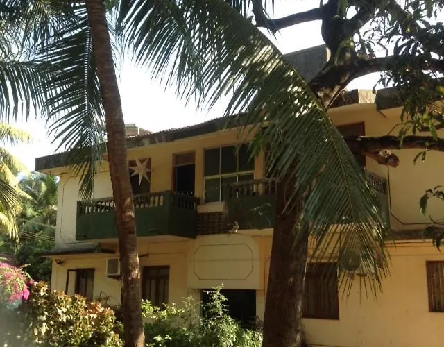 J & B Holiday Homes