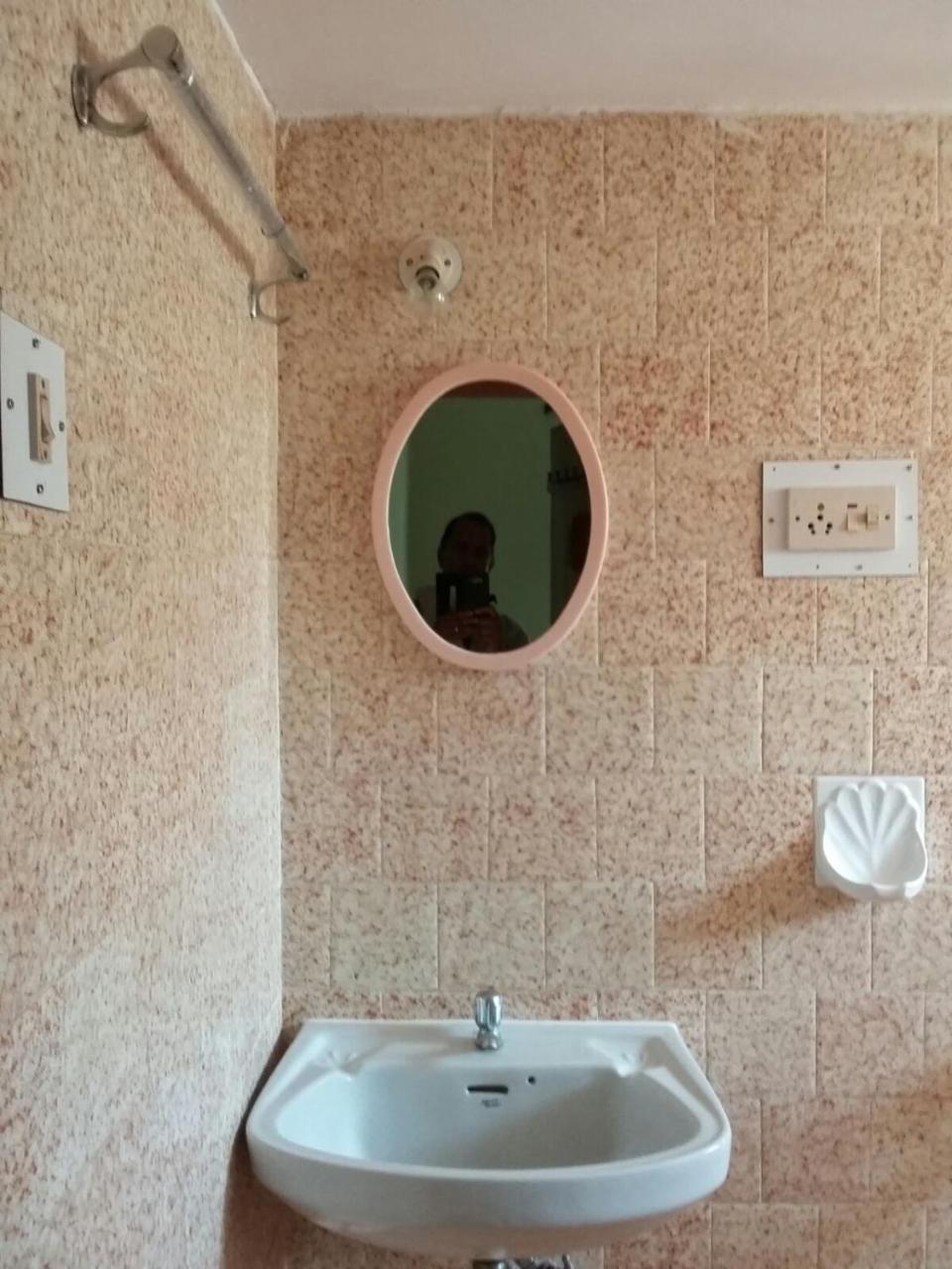 J & B Guest house Benaulim