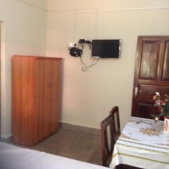 Guest house J & B